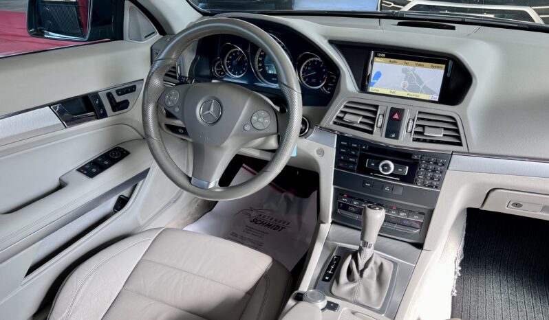 Mercedes-Benz E 500 Coupe Distronic ILS Comand Harman Kardon® voll