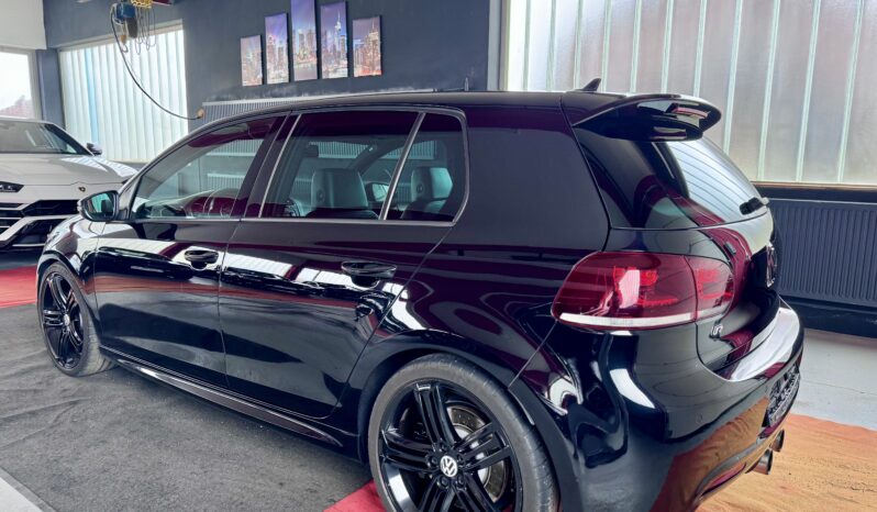 Volkswagen Golf VI R 4Motion DSG Navi BiXenon 5Türen 19Zoll voll