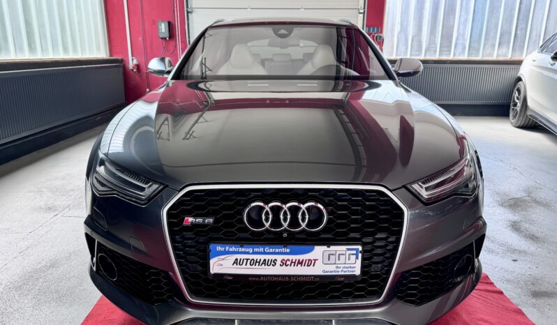 Audi RS6 Avant Pano Matrix ACC Ceramic 360°DynPak 21″ voll