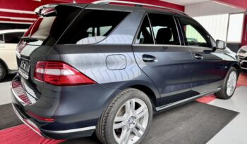 Mercedes-Benz ML 350 BT OffroadPaket Airmatic Comand Glasdach voll