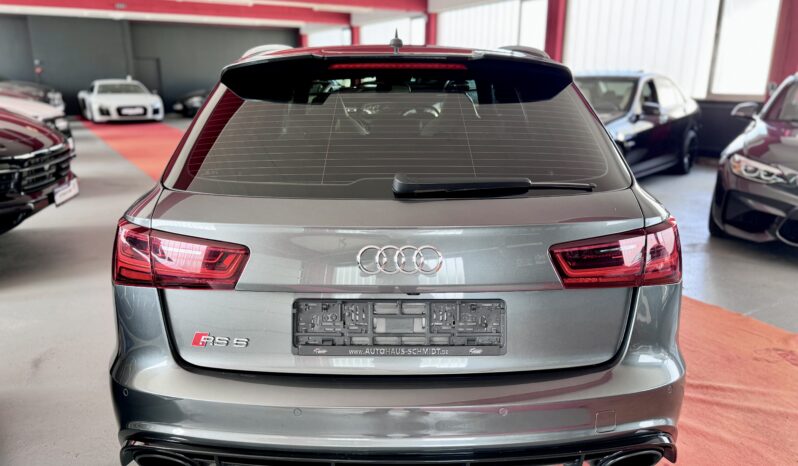 Audi RS6 Avant Pano Matrix ACC Ceramic 360°DynPak 21″ voll