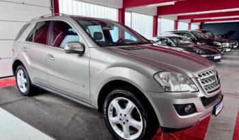 Mercedes-Benz ML 320 CDI 4M Glasdach Sportpaket Airmatic Xenon voll