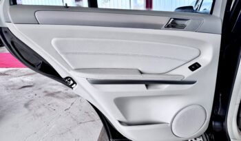 Mercedes-Benz ML 320CDI Offroad Airmatic Sportpaket BiXenon 20 Zoll voll