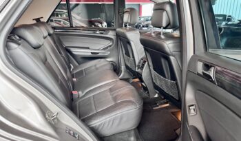 Mercedes-Benz ML 320 CDI 4M Glasdach Sportpaket Airmatic Xenon voll