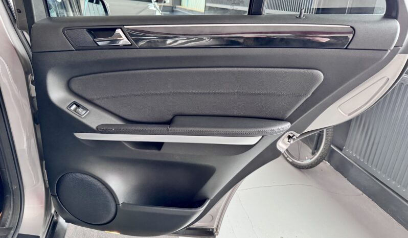 Mercedes-Benz ML 320 CDI 4M Glasdach Sportpaket Airmatic Xenon voll