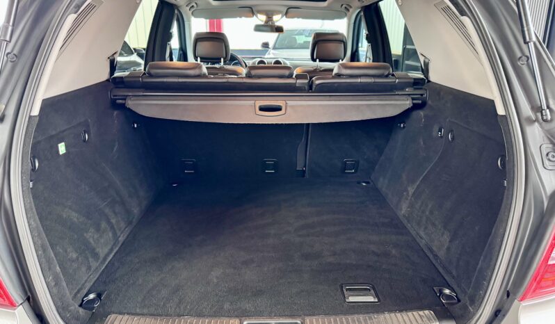 Mercedes-Benz ML 320 CDI 4M Glasdach Sportpaket Airmatic Xenon voll