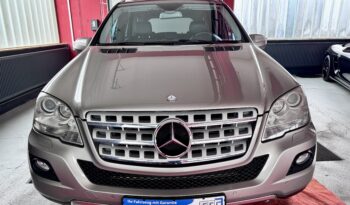 Mercedes-Benz ML 320 CDI 4M Glasdach Sportpaket Airmatic Xenon voll