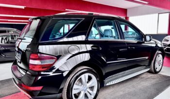 Mercedes-Benz ML 320CDI Offroad Airmatic Sportpaket BiXenon 20 Zoll voll