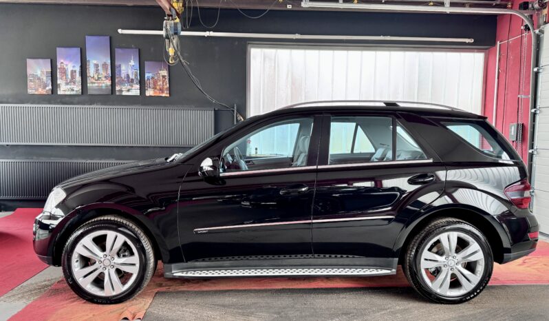 Mercedes-Benz ML 320CDI Offroad Airmatic Sportpaket BiXenon 20 Zoll voll