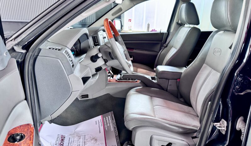Jeep Grand Cherokee 3.0 CRD Overland Navi Fond TV 18″ voll