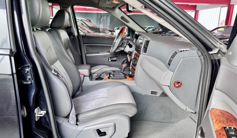Jeep Grand Cherokee 3.0 CRD Overland Navi Fond TV 18″ voll