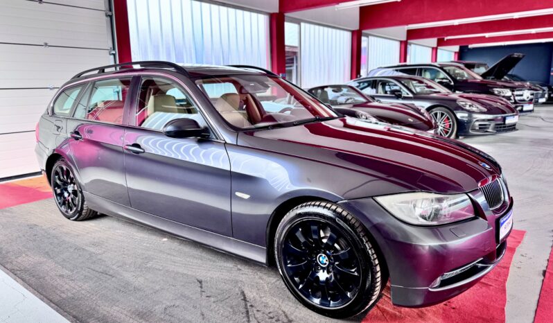 BMW 330d Touring xDrive Automatik BiXenon Leder Navi Pano voll