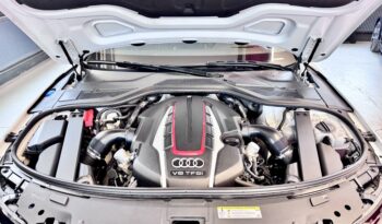 Audi S8 plus Keramik HeadUp Matrix Carbon 360 ACC 21″ voll