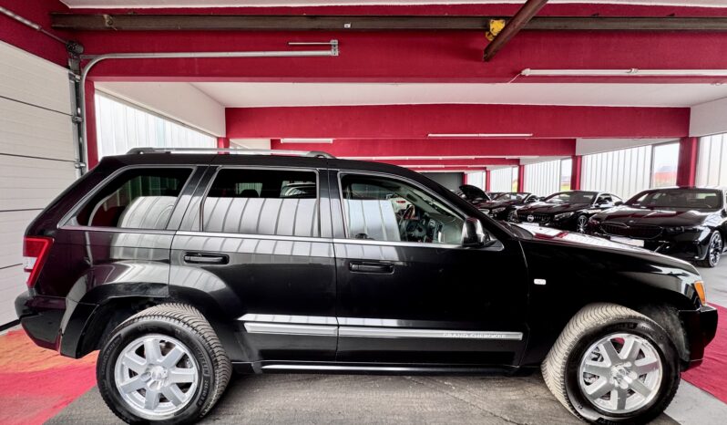 Jeep Grand Cherokee 3.0 CRD Overland Navi Fond TV 18″ voll