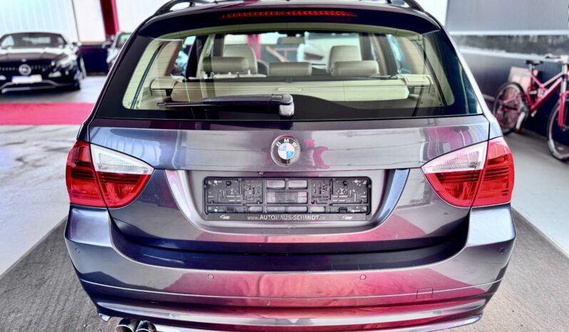 BMW 330d Touring xDrive Automatik BiXenon Leder Navi Pano voll