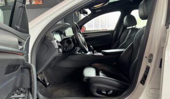 BMW 530 d xDrive M Sport Pano HeadUp Ferngest.Parken voll