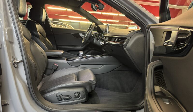 Audi RS 4 Keramik ABT-Sportaga. B&O DynamikPaket Sitzlüftung voll