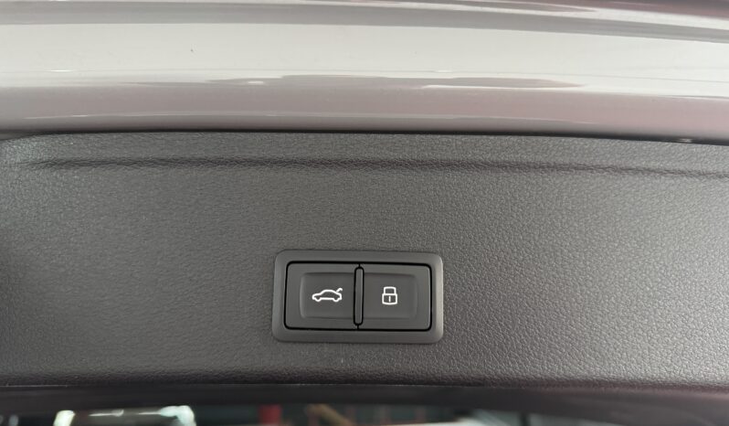 Audi RS 4 Keramik ABT-Sportaga. B&O DynamikPaket Sitzlüftung voll
