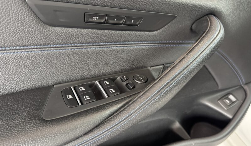 BMW 530 d xDrive M Sport Pano HeadUp Ferngest.Parken voll