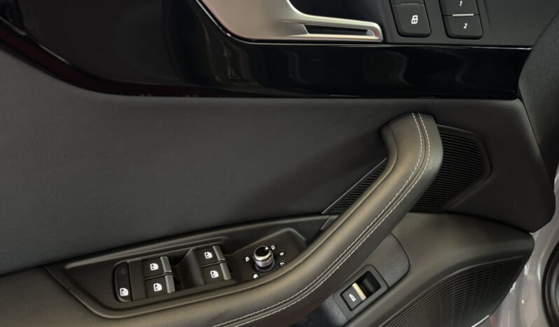 Audi RS 4 Keramik ABT-Sportaga. B&O DynamikPaket Sitzlüftung voll