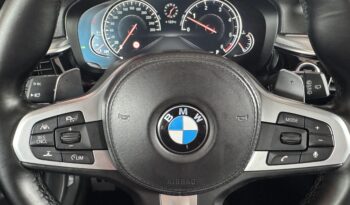 BMW 530 d xDrive M Sport Pano HeadUp Ferngest.Parken voll