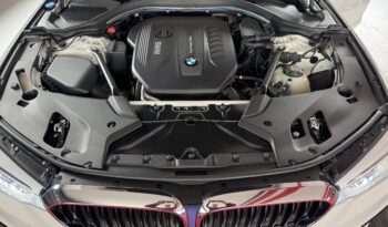 BMW 530 d xDrive M Sport Pano HeadUp Ferngest.Parken voll