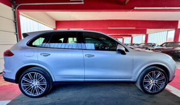 Porsche Cayenne Diesel Platinum Edition Bose 21Zoll PASM voll