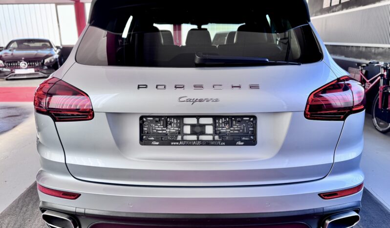 Porsche Cayenne Diesel Platinum Edition Bose 21Zoll PASM voll