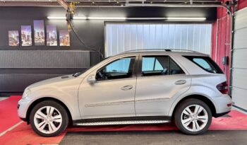 Mercedes-Benz ML 320CDI 4M AHK Airmatic Comand Xenon Sportpaket voll