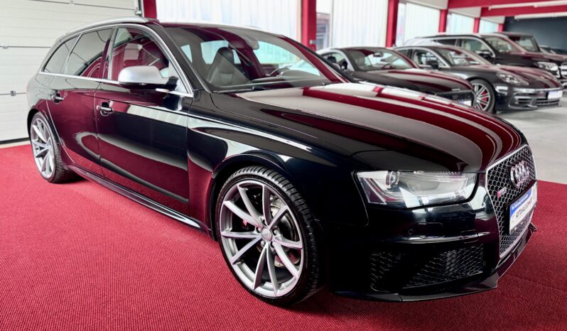 Audi RS4 4.2FSI quattro Pano B&O Navi Leder 20Zoll voll