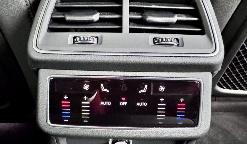 Volkswagen Touareg 4M Luft ACC AHK Leder LED 4SHZ Kamera voll