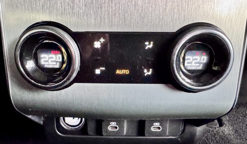 Land Rover Range Rover Sport SVR Carbon Edition Pano 22Zoll voll