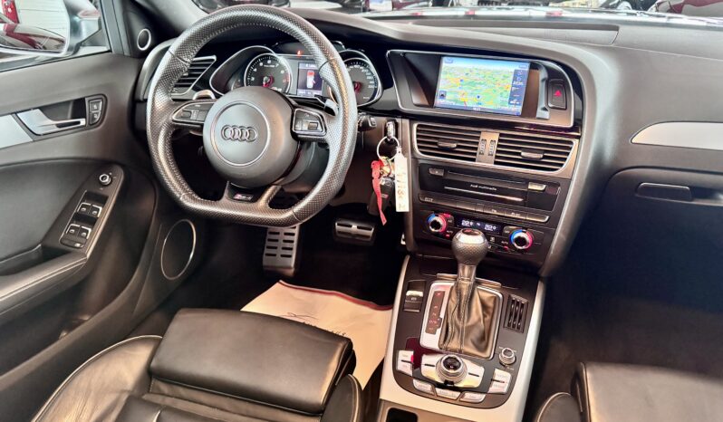 Audi RS4 4.2FSI quattro Pano B&O Navi Leder 20Zoll voll