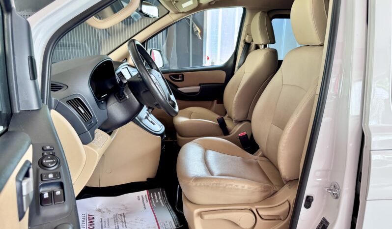 Hyundai H-1 Travel Premium Leder 8 Sitze Automatik Navi voll