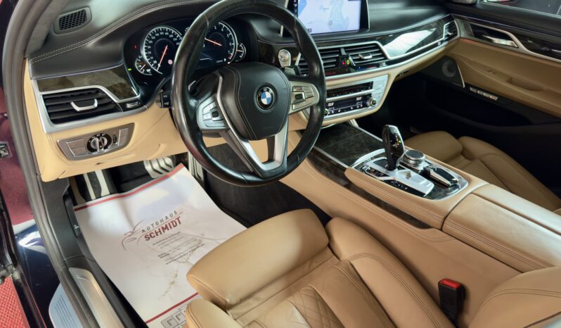 BMW 750i xDriv Laser Bowers Individual Sportabgas 20 Zoll voll