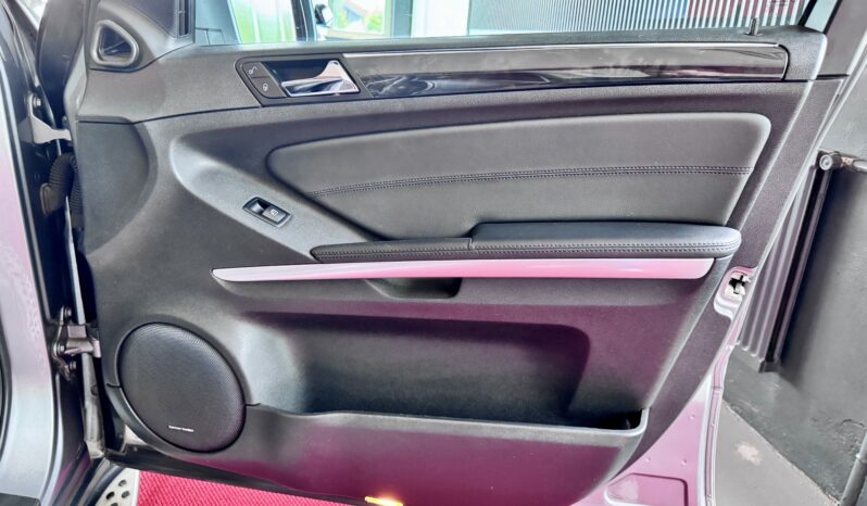 Mercedes-Benz ML 500 AMG Edition1 AHK Kamera Airmatic KeylesGo voll