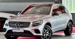 Mercedes-Benz GLC43 AMG Pano Burmester Airmatic LED KeylesGo 19 Zoll