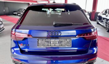 Audi RS4 Avant Pano 360° Matrix Virtual B&O AHK SAGA voll