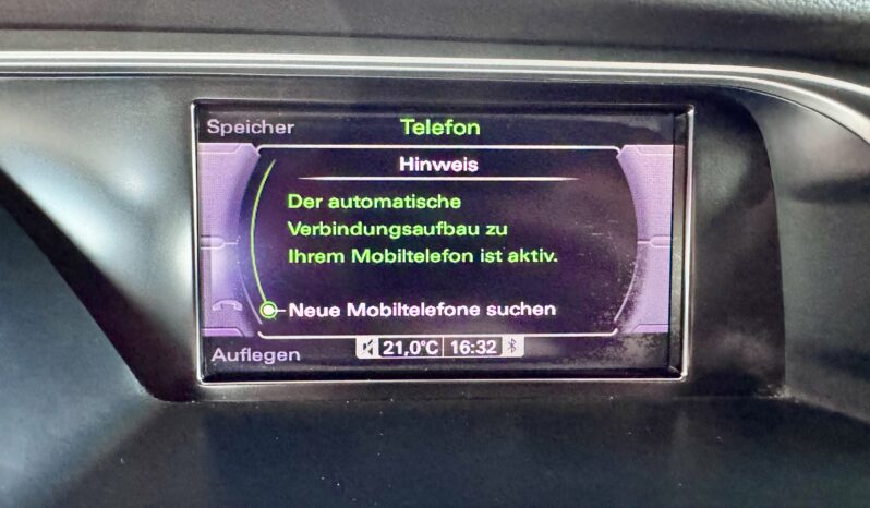 Audi A4 Avant Attraction quattro Automatik Leder Navi voll