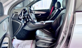 Mercedes-Benz GLC43 AMG Pano Burmester Airmatic LED KeylesGo 19 Zoll voll