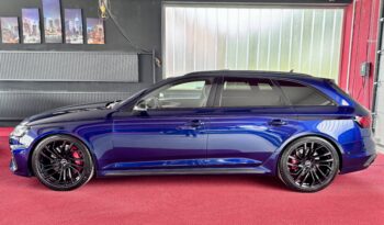 Audi RS4 Avant Pano 360° Matrix Virtual B&O AHK SAGA voll