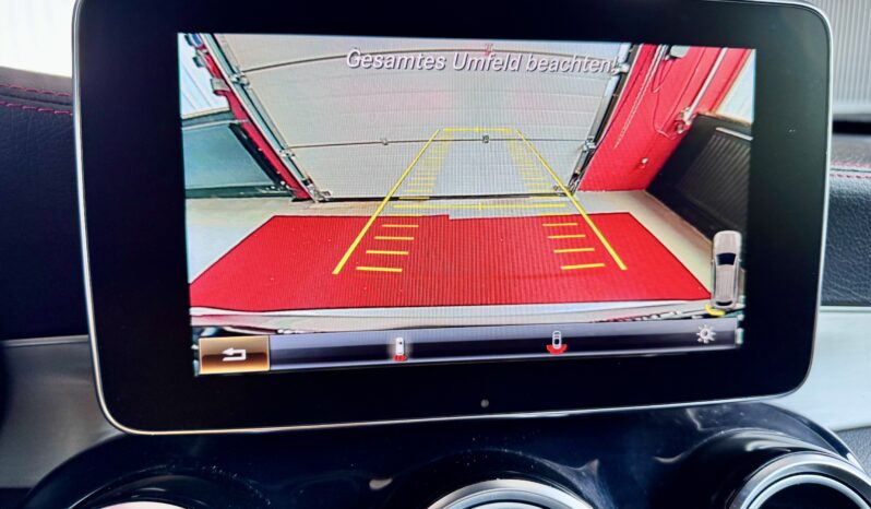 Mercedes-Benz GLC43 AMG Pano Burmester Airmatic LED KeylesGo 19 Zoll voll