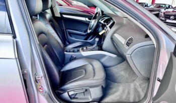 Audi A4 Avant Attraction quattro Automatik Leder Navi voll