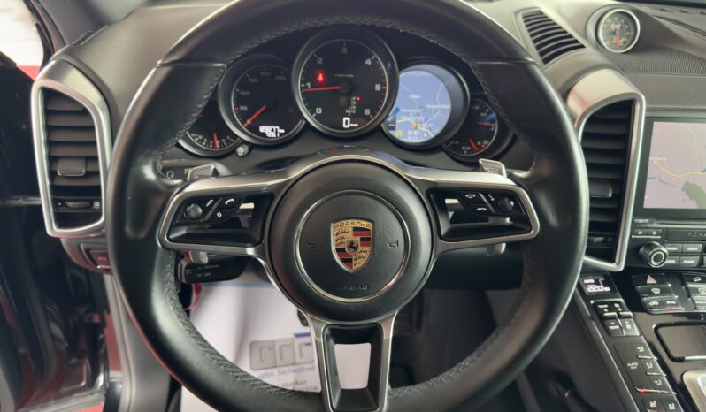 Porsche Cayenne Platinum Edition Pano Luft LED Sport Chrono Plus voll