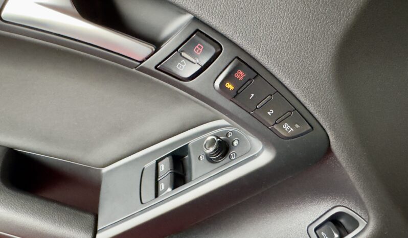 Audi S5 Coupe 4.2 FSI V8 quattro Pano B&O Automatik 19 Zoll voll