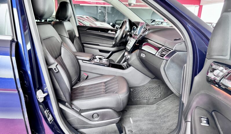 Mercedes-Benz GLE 350d OffroadPaket LED Distronic Airmatik 19 Zoll voll