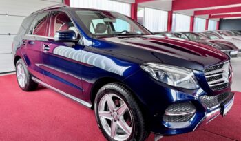 Mercedes-Benz GLE 350d OffroadPaket LED Distronic Airmatik 19 Zoll voll
