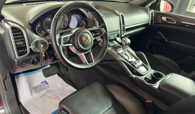 Porsche Cayenne Platinum Edition Pano Luft LED Sport Chrono Plus voll