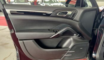 Porsche Cayenne Platinum Edition Pano Luft LED Sport Chrono Plus voll
