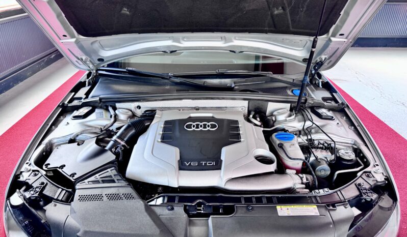 Audi A4 Avant Attraction quattro Automatik Leder Navi voll